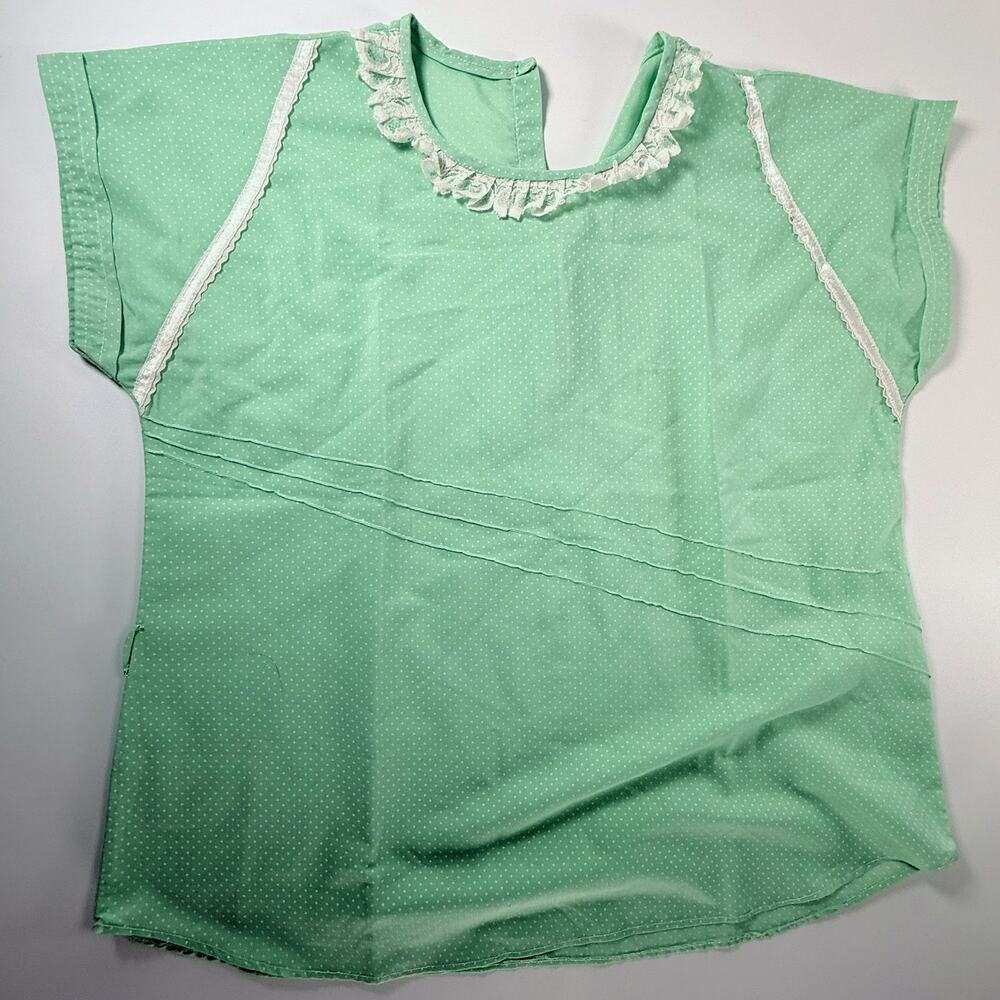 True Vintage 🖤 Mint Green Polka Dot Top 🖤 1960s